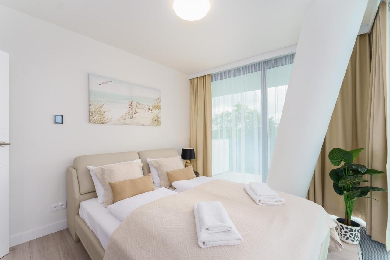 Sea Waves Apartament Resort & Spa 428B By Noclegi Renters Miedzyzdroje Bagian luar foto